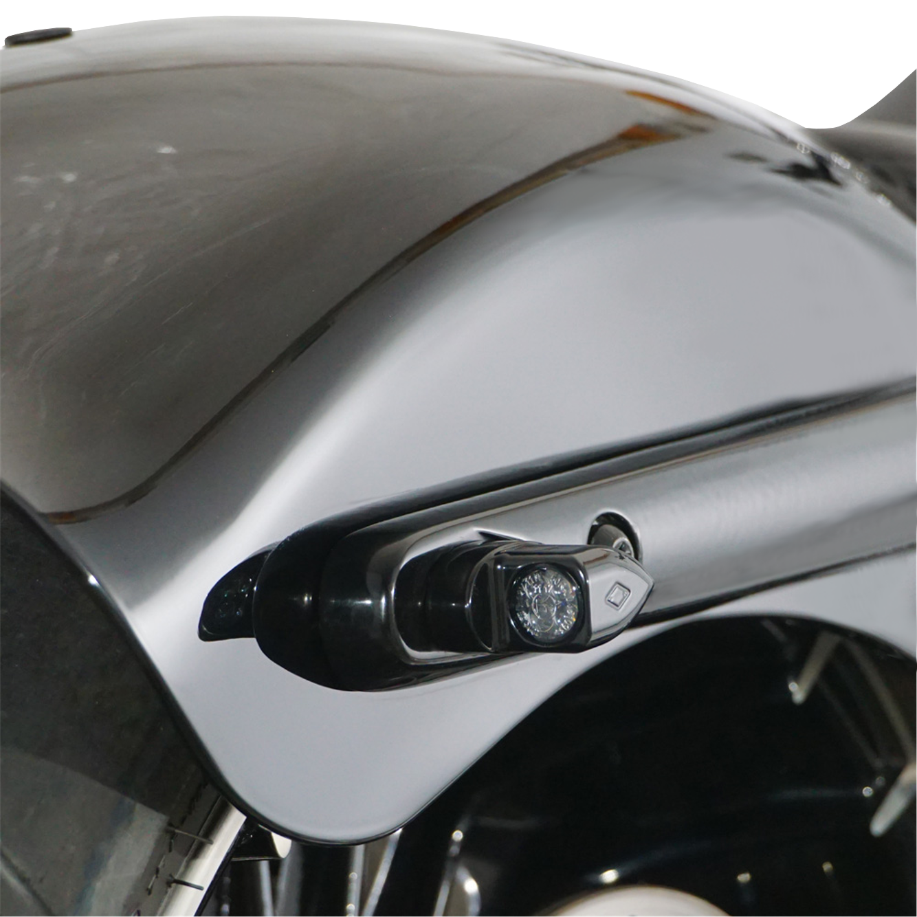 IOMP LED Blinker 3 in 1 + Blinkerhalter MINI D16 für Fender-Struts Typ 3  HD-Modelle - extremebikes